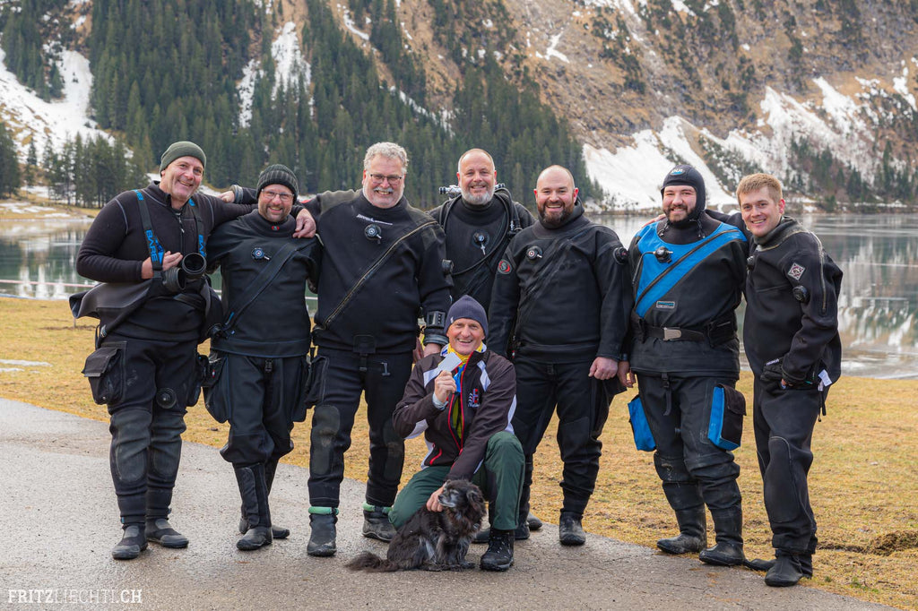 The safety and uw-photo team with the official AIDA competition judge