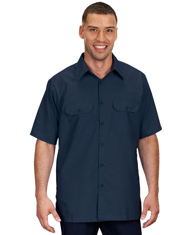 Automotive Uniforms for Mechanics and Techs | UniFirst