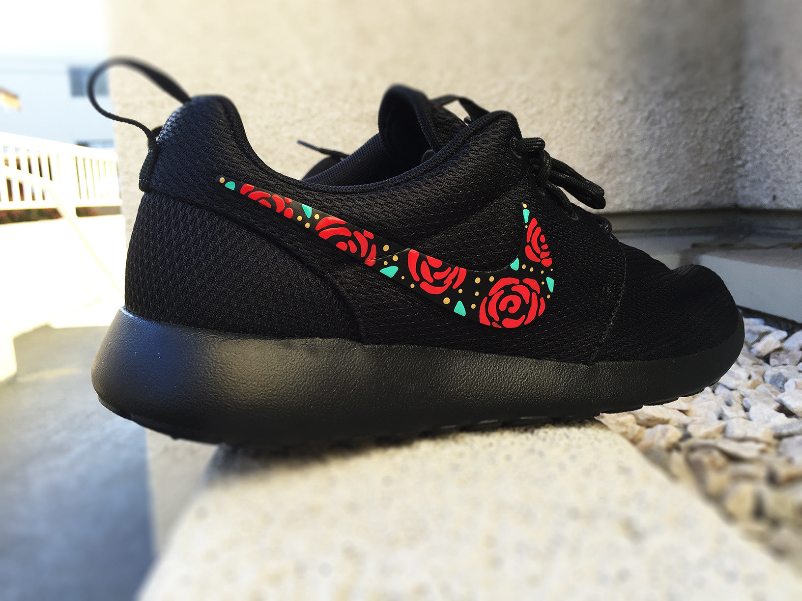 nike roshe run custom floral