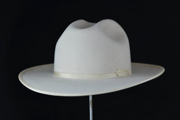 Gallery Hats-6078.jpg__PID:46c9dbae-3504-4b07-bcc3-89ba0b765cbf