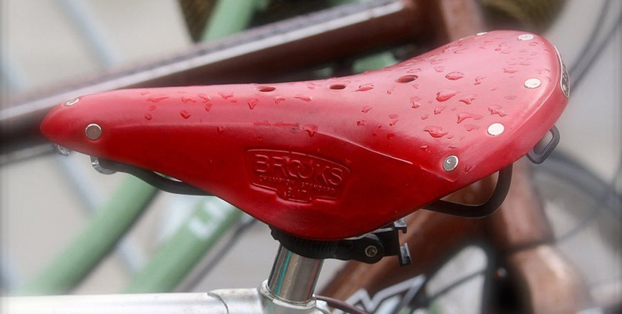 brooks red saddle