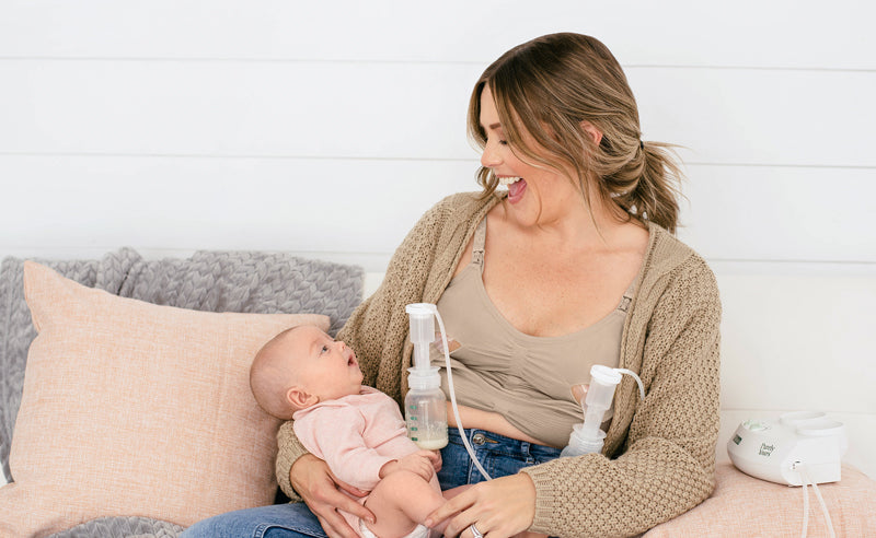 tips for weaning, pumping and nursing at same time, pumping bra