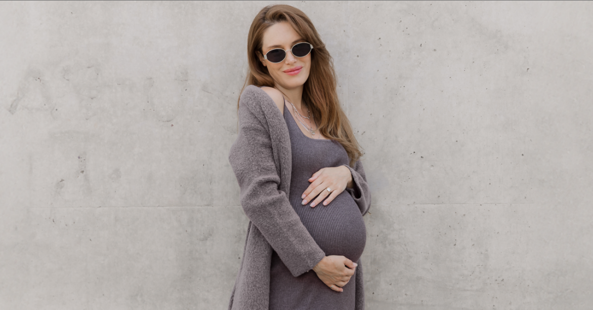 cute maternity outfits for pregnancy