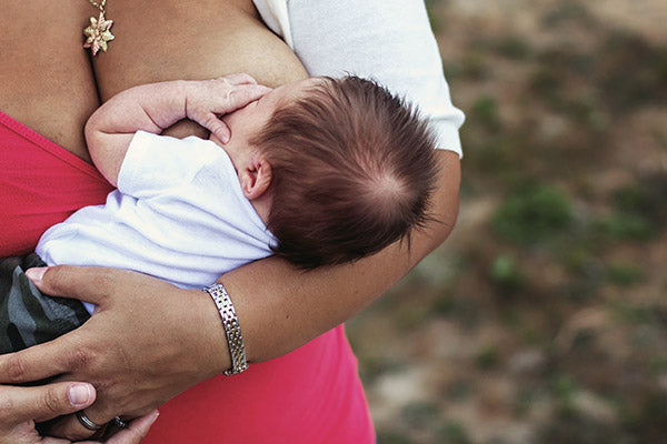 Mothers participating in Big Latch On attempt world breast-feeding