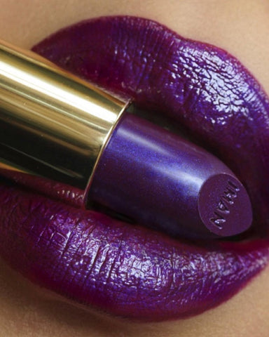 Our Moisturizing Lipstick in Taboo has won the @allure “Best In Beauty” 2020 award!