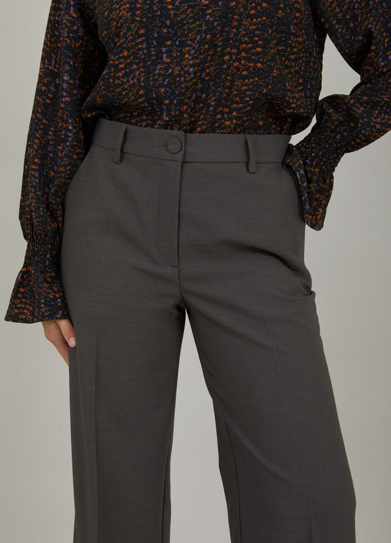 Coster Copenhagen WIDE PANTS - PETRA FIT Pants Dark smoke - 325