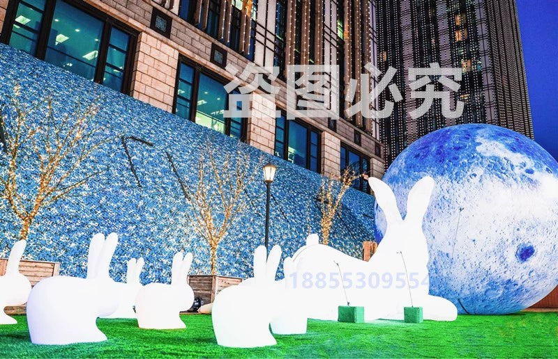 Backlit inflatables from 2m to 10m of Moons, Rabbits, Astronauts, various models and sizes. - Ciaespinoza.com