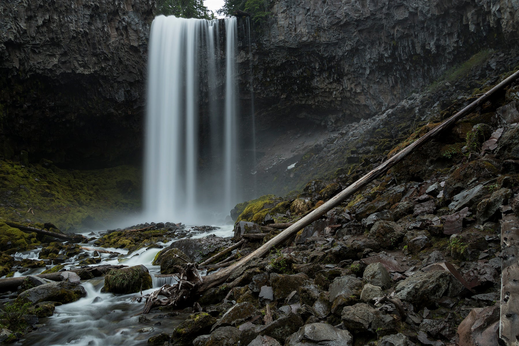 Tamanawas Falls – Photo: Christopher Lisle