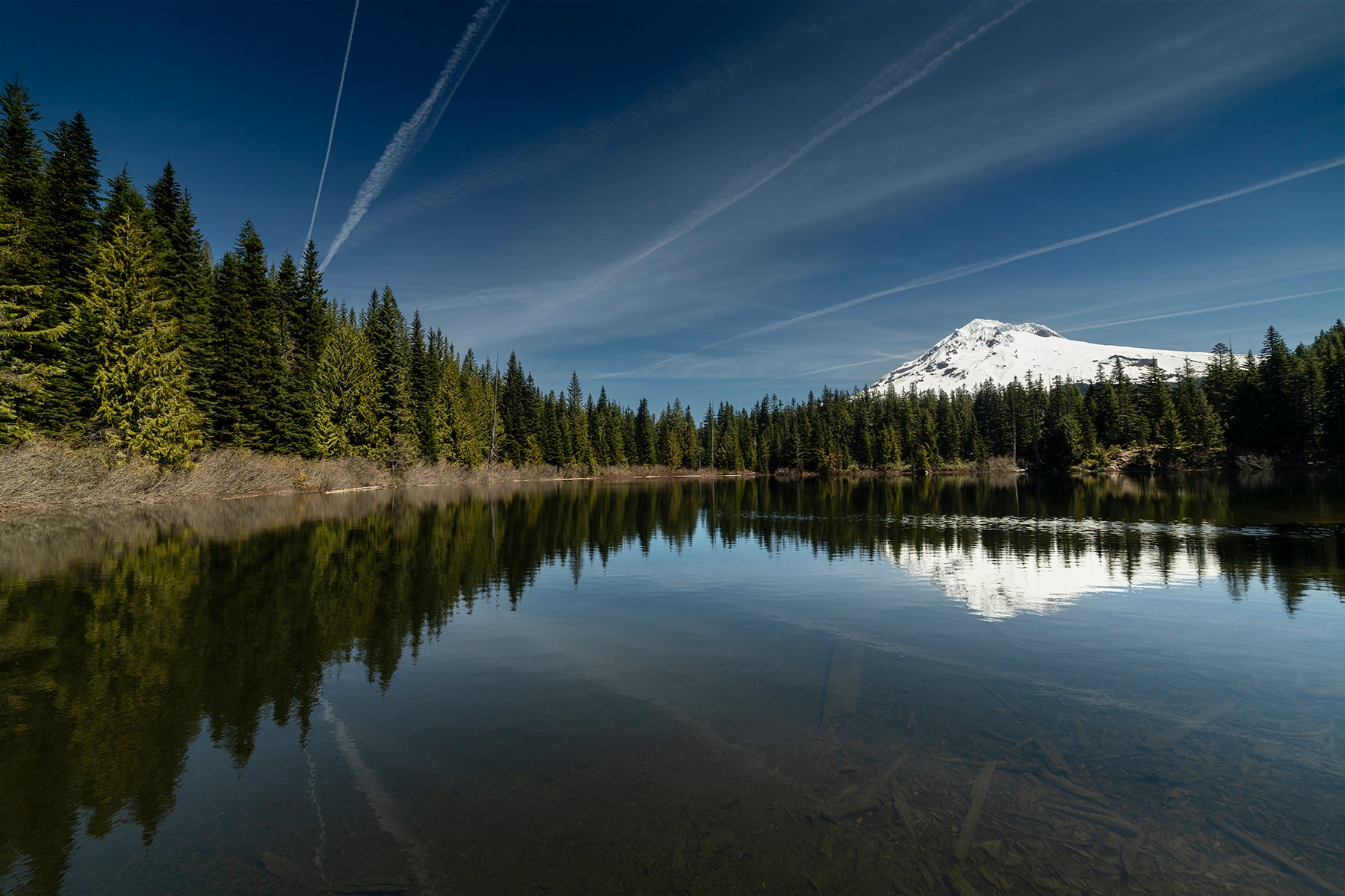 Burnt Lake – Photo: Christopher Lisle