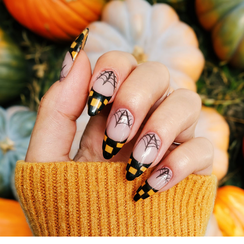 manicure-spider-webs-halloween-lookyboutique