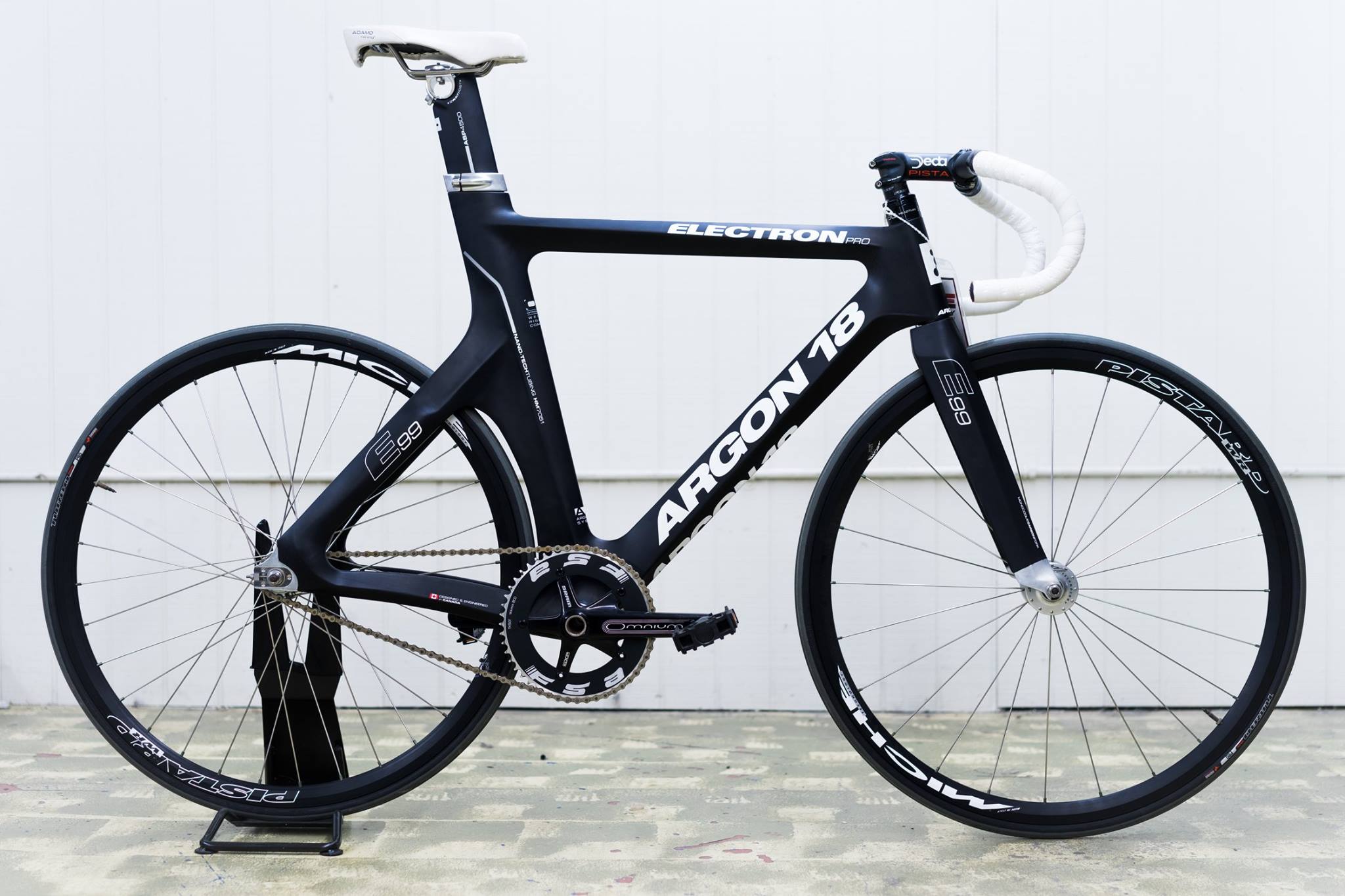 argon track bike