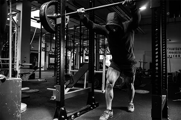 Building muscle on the squat rack