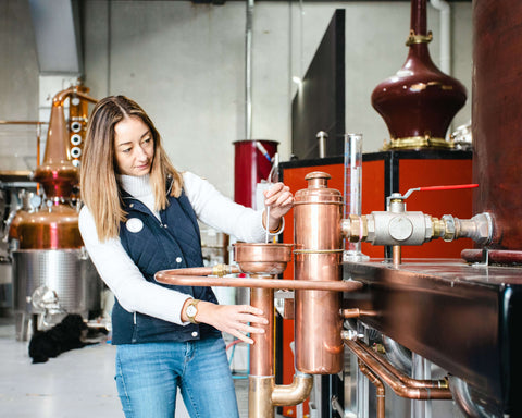 Bass & Flinders Distillery Mornington Peninsula head distiller with new copper still from Cognac