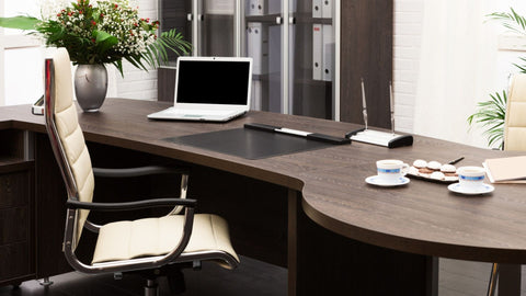 How to Choose the Perfect Office Desks in Dubai