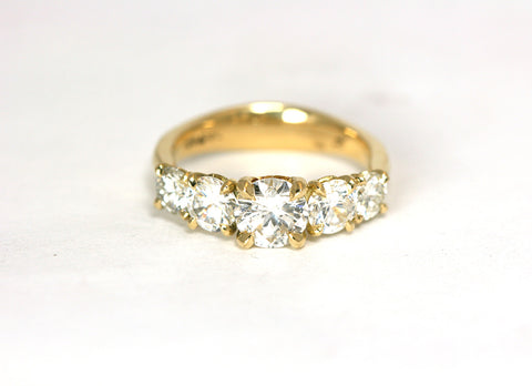 7 Diamond and 18ct Yellow Gold Engagement Ring