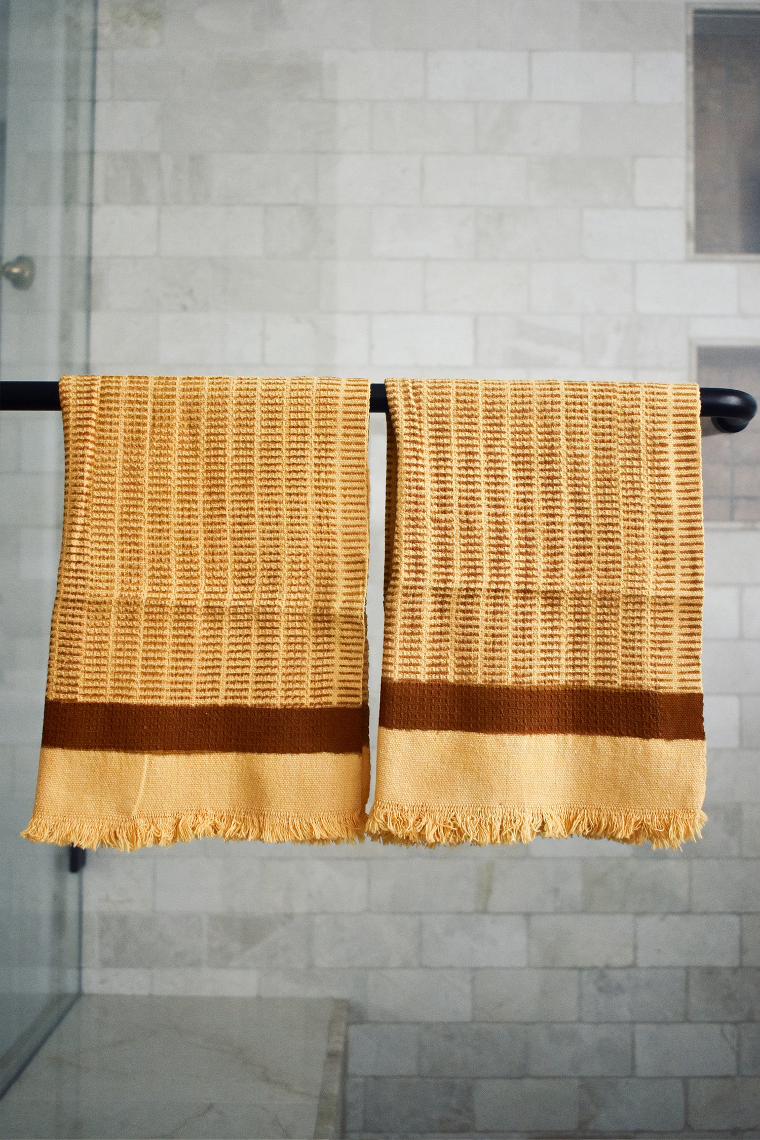 Feliz Hand Towels (set of 2)