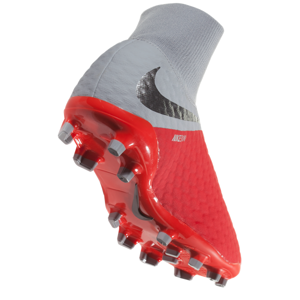 Nike Jr. Hypervenom Phantom 3 Academy 