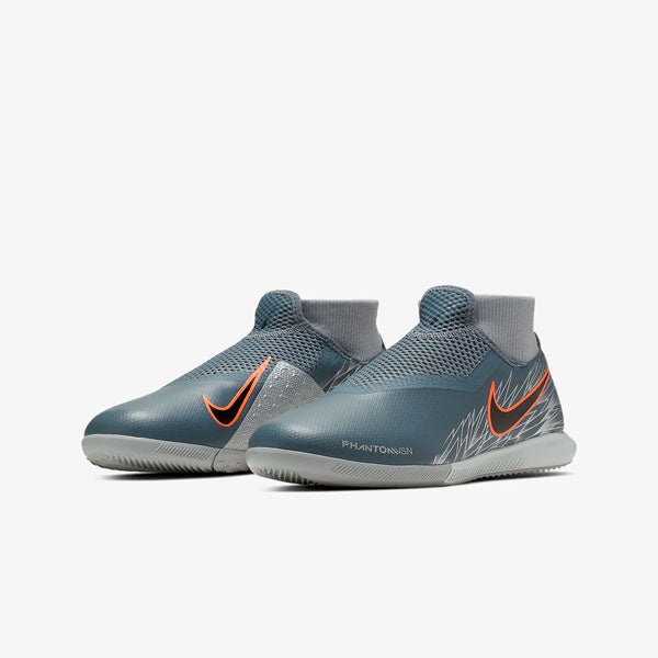 nike indoor soccer shoes youth