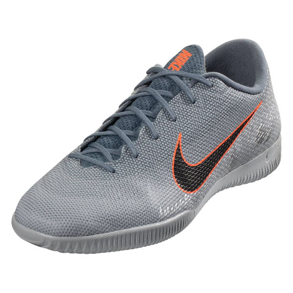 mercurial indoor soccer shoes