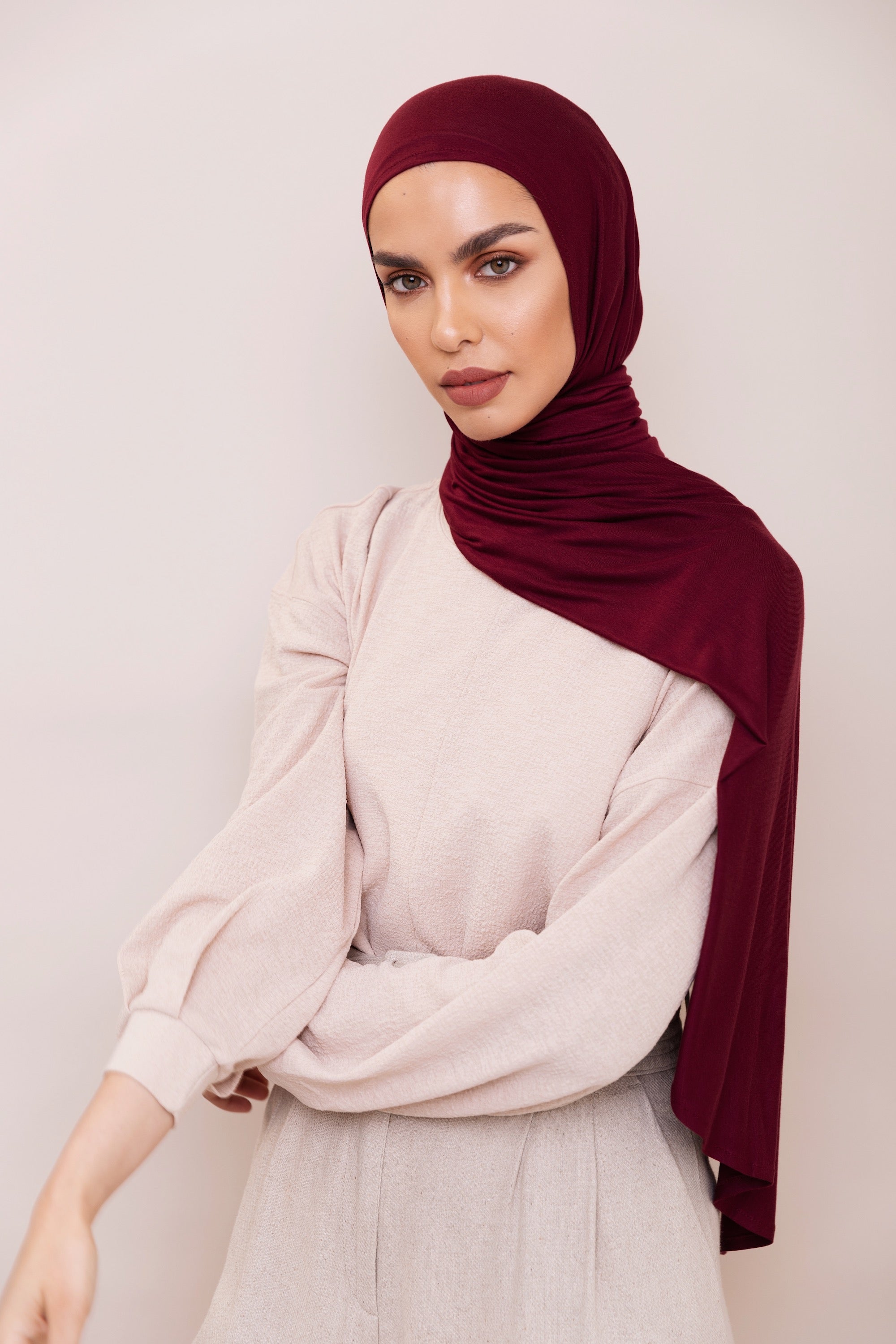 Instant Premium Jersey Hijab - Burgundy – Voile Chic - Canada