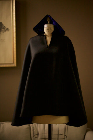 Black wool cape with blue lining