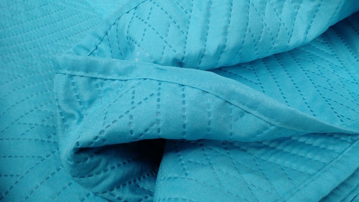turquoise quilt