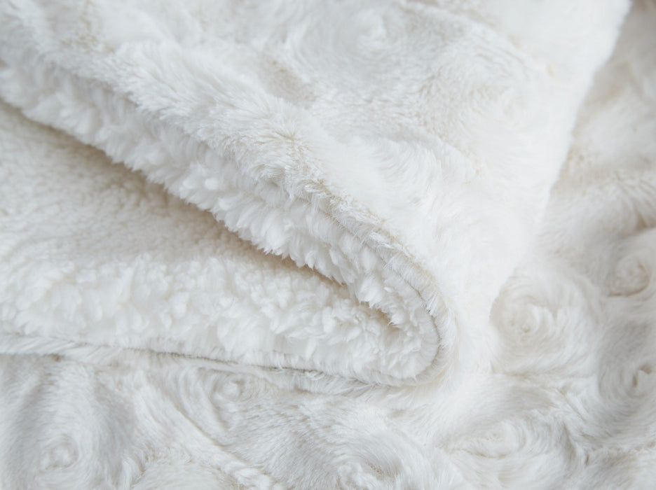 DaDa Super Soft Warm Luxury White Roses White Faux Fur ...