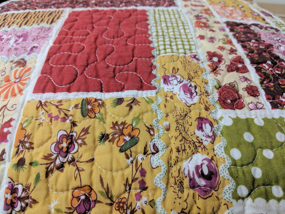 Dada Bedding Multi Colorful Floral Red Patchwork Quilted Coverlet