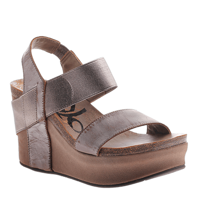 Bushnell in Pewter Wedge Sandals 