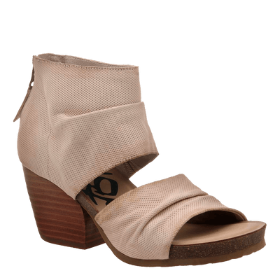 ivory heeled shoes