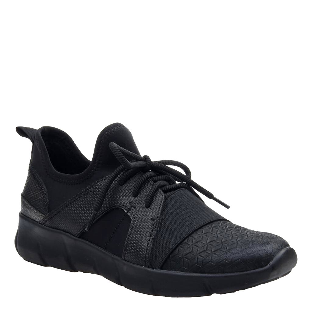 all black athletic shoes womens