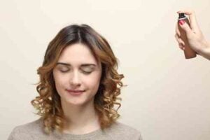 holding spray short hair