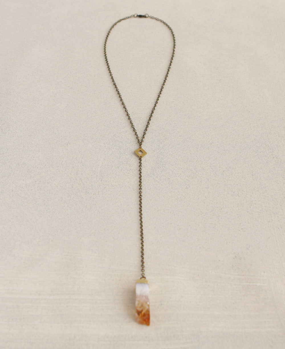 Sleek Agate Gemstone Lariat Necklace, Haiti – Cultural Elements