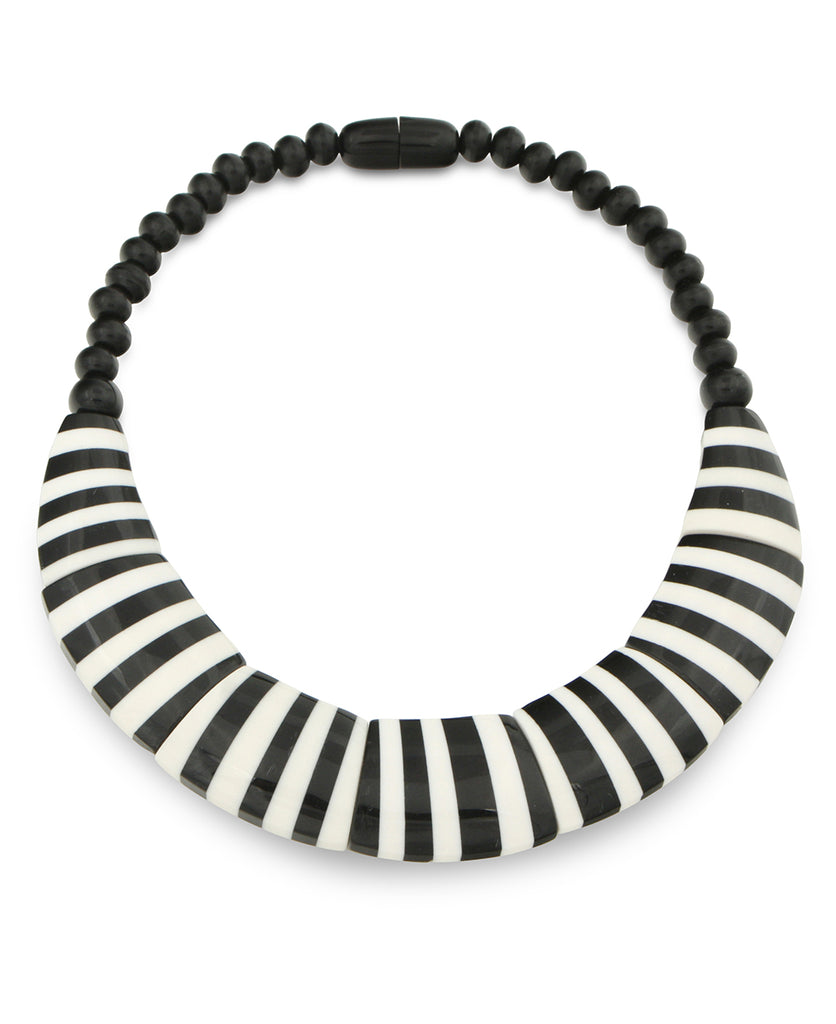 Black and White Striped Bib Necklace, Nepal – Cultural Elements
