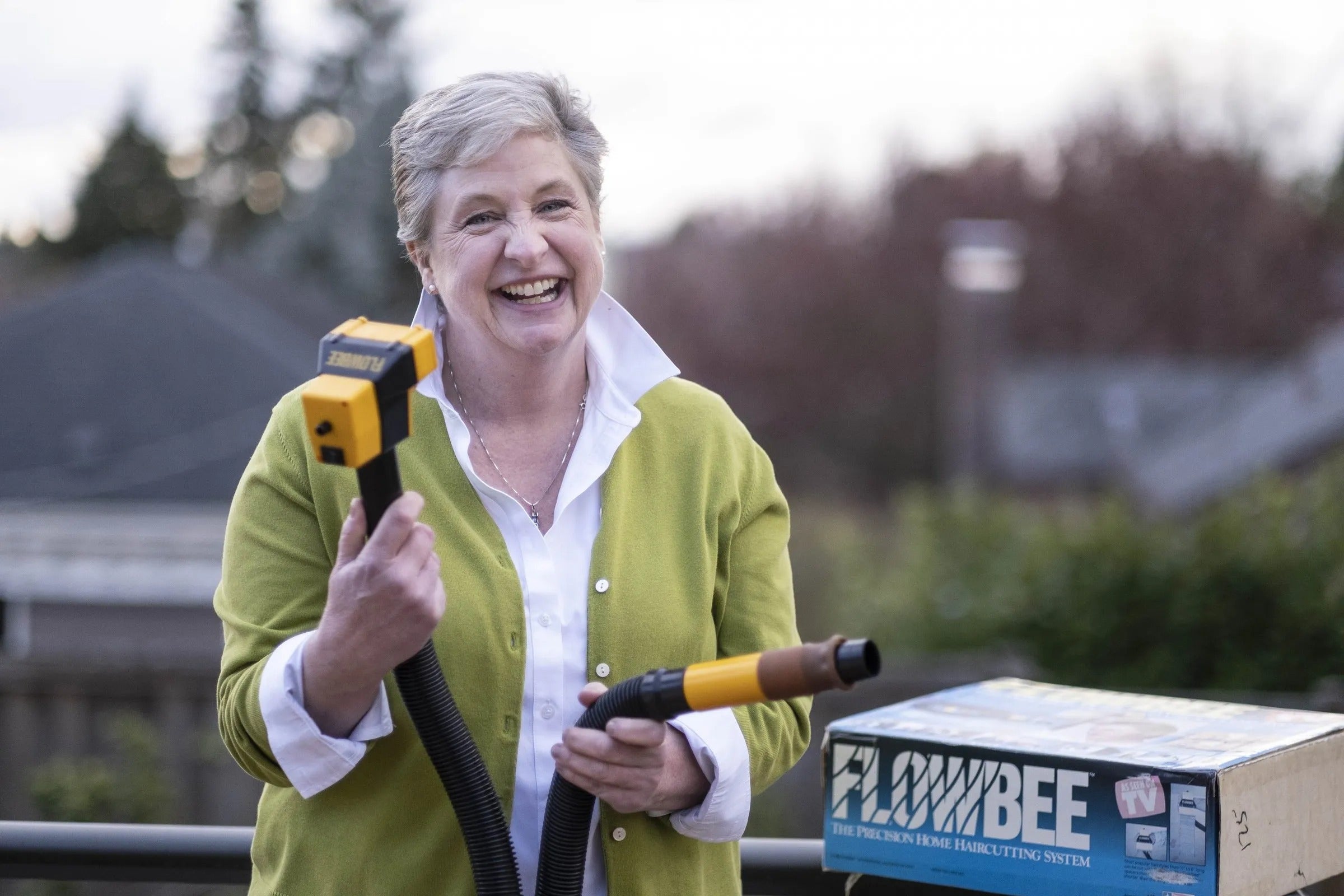 flowbee for short women's hair