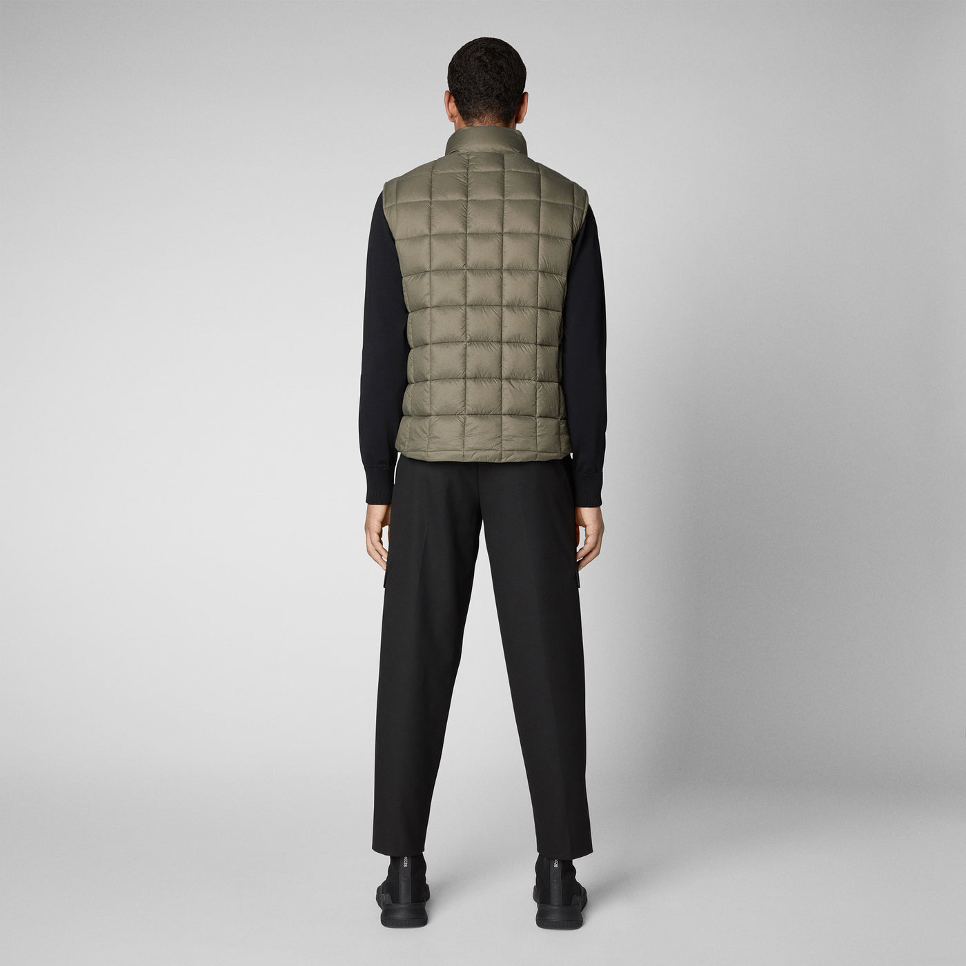 Men's Oswald Puffer Vest with Standing Collar in Grey – Save The