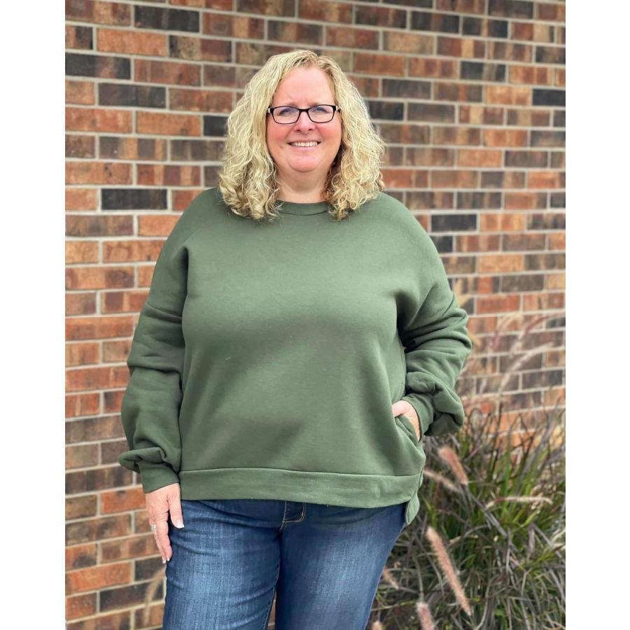 Sweatnlace helps curvy women look their best - The Royal Gazette