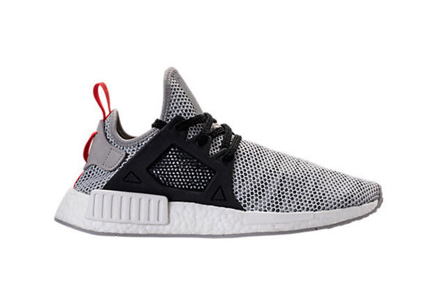 nmd xr1 laces