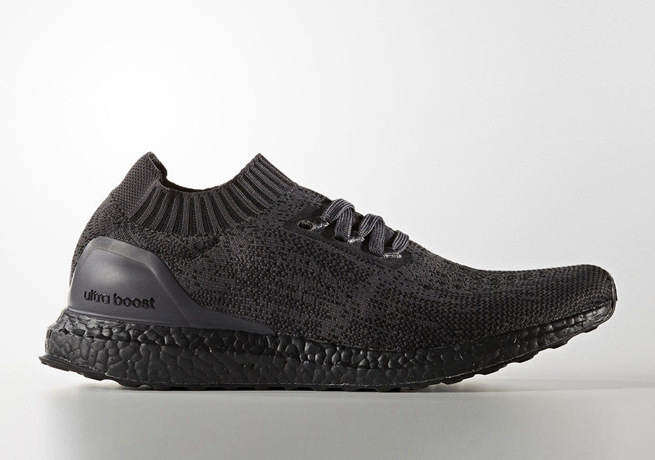 ADIDAS Ultra Boost Uncaged Triple Black 