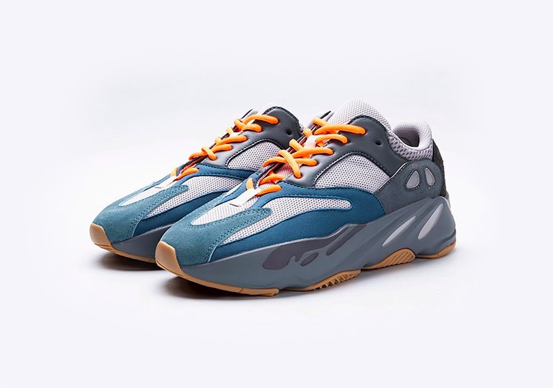 yeezy hospital blue 700