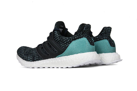 How To Lace Your Sneakers / Swap Your Shoe Laces : ADIDAS Ultra Boost Parley