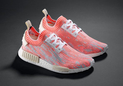 Alternativ tom katolsk How To Lace Your Sneakers / Swap Your Shoe Laces : ADIDAS NMD R1 Camo –  Slickies