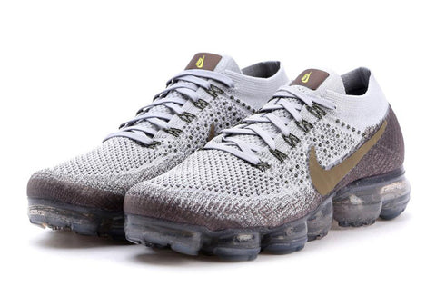 loose lace vapormax