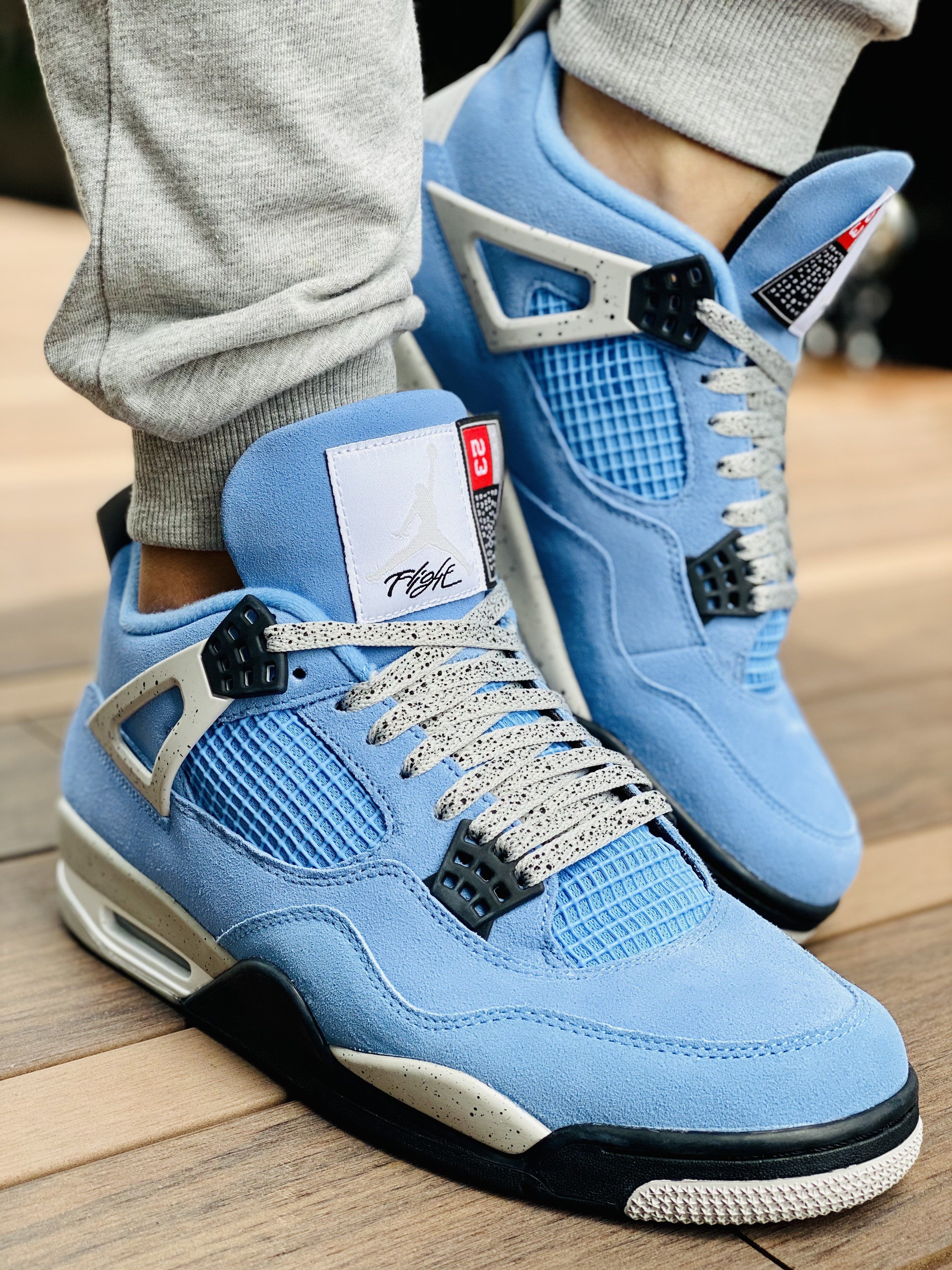 jordan 4 unc black laces