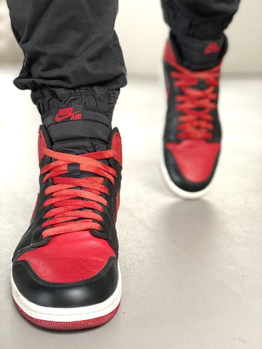 jordan 1 black red laces