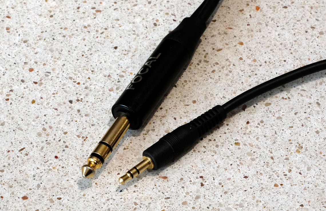 6.35mm and 3.5mm single-ended headphone plugs