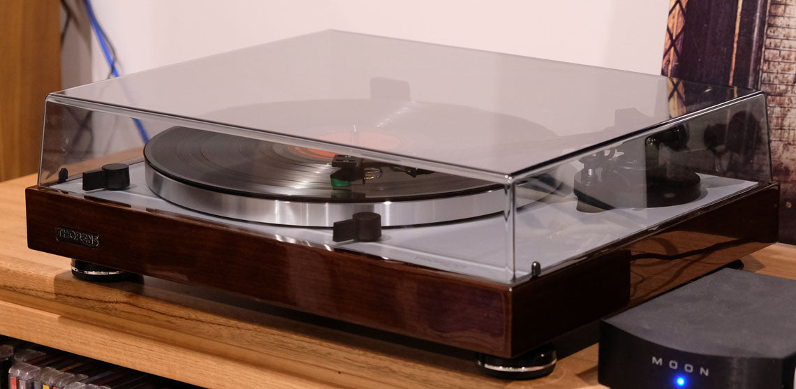 Thorens TD402 DD turntable