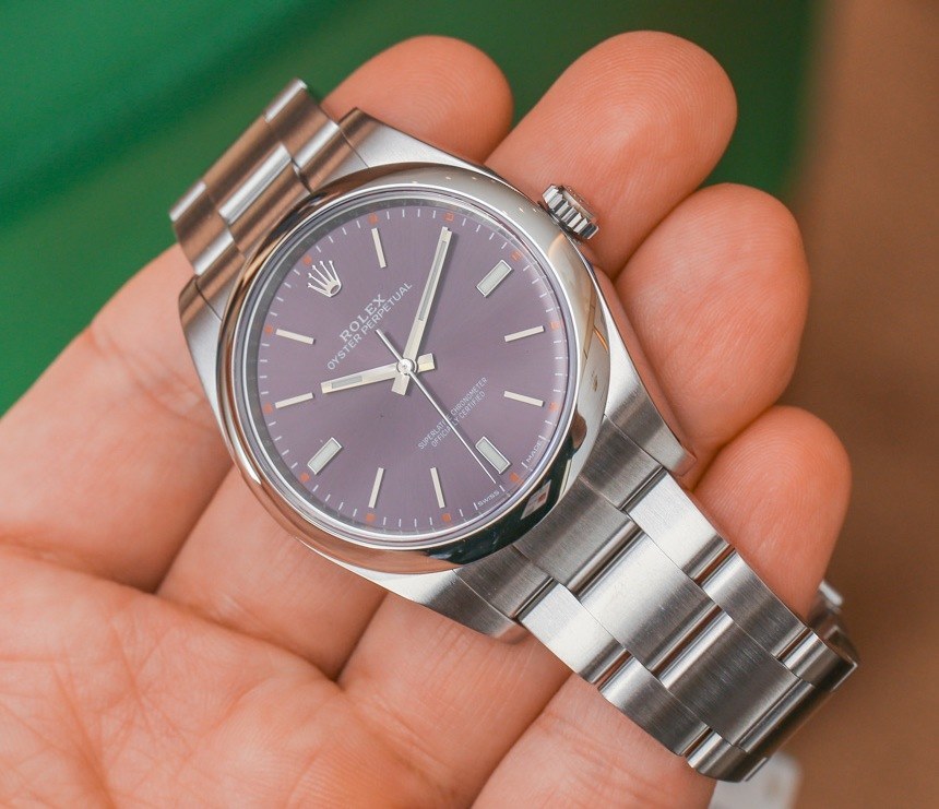 Rolex-Oyster-Perpetual-114300-ablogtowatch-2015-hands-on-41