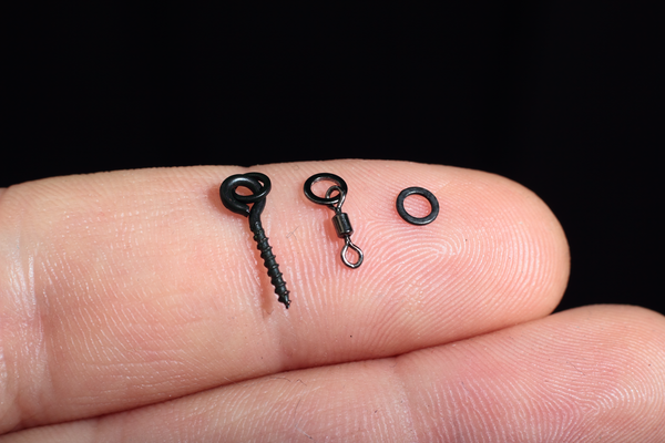 Choose your bait mounting option, Bait screws are convenient and great for harder baits like tigernuts. Micro ring swivels offer unparalleled hookbait movement