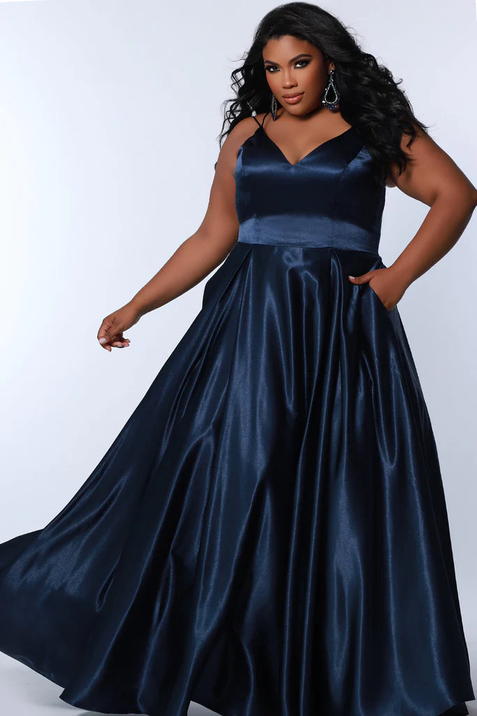 Sydneys Closet SC7338 Size 16 Green Long A Line Plus Size Formal Prom –  Glass Slipper Formals